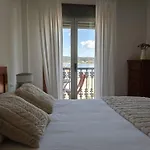 Fachada Marítima - Piso Exclusivo Frente Al Mar En Pleno Centro Apartamento Porto do Son