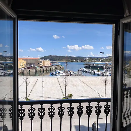 Fachada Marítima - Piso Exclusivo Frente Al Mar En Pleno Centro Porto do Son