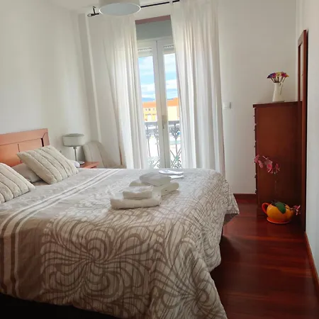 Fachada Maritima - Piso Exclusivo Frente Al Mar En Pleno Centro * Porto do Son